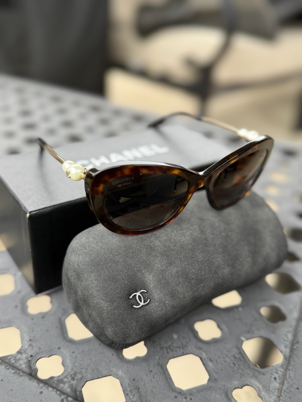 CHANEL Tortoiseshell Cat-Eye Sunglasses with Pearl Temple Accents - Brown